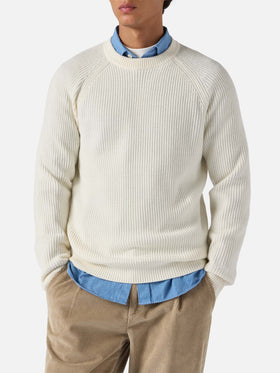 Marineblauer, weißer Wollpullover mit englischem Rippstrickmuster
