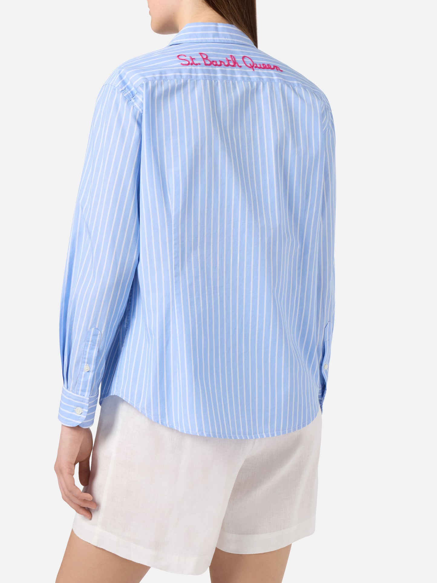 Chemise en coton Meredith à rayures bleu clair avec broderie St. Barth Queen 