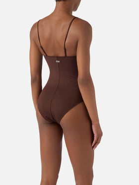 Costume intero Medea marrone con decorazioni marine in perline 