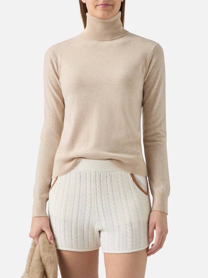 Düsterer Rollkragenpullover aus Kaschmir in Beige-Melange mit St.-Barth-Stickerei