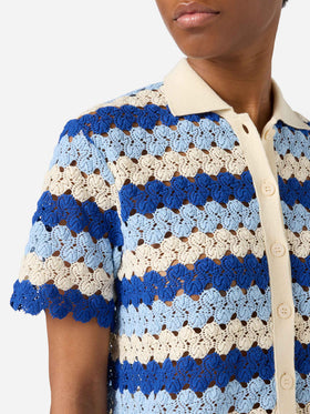 Polo de punto de algodón con efecto crochet Monet y motivo de rayas 