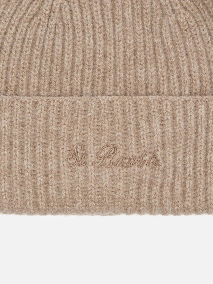 Moosgrüne Mütze aus 100 % Wolle in Khaki mit St. Barth-Stickerei