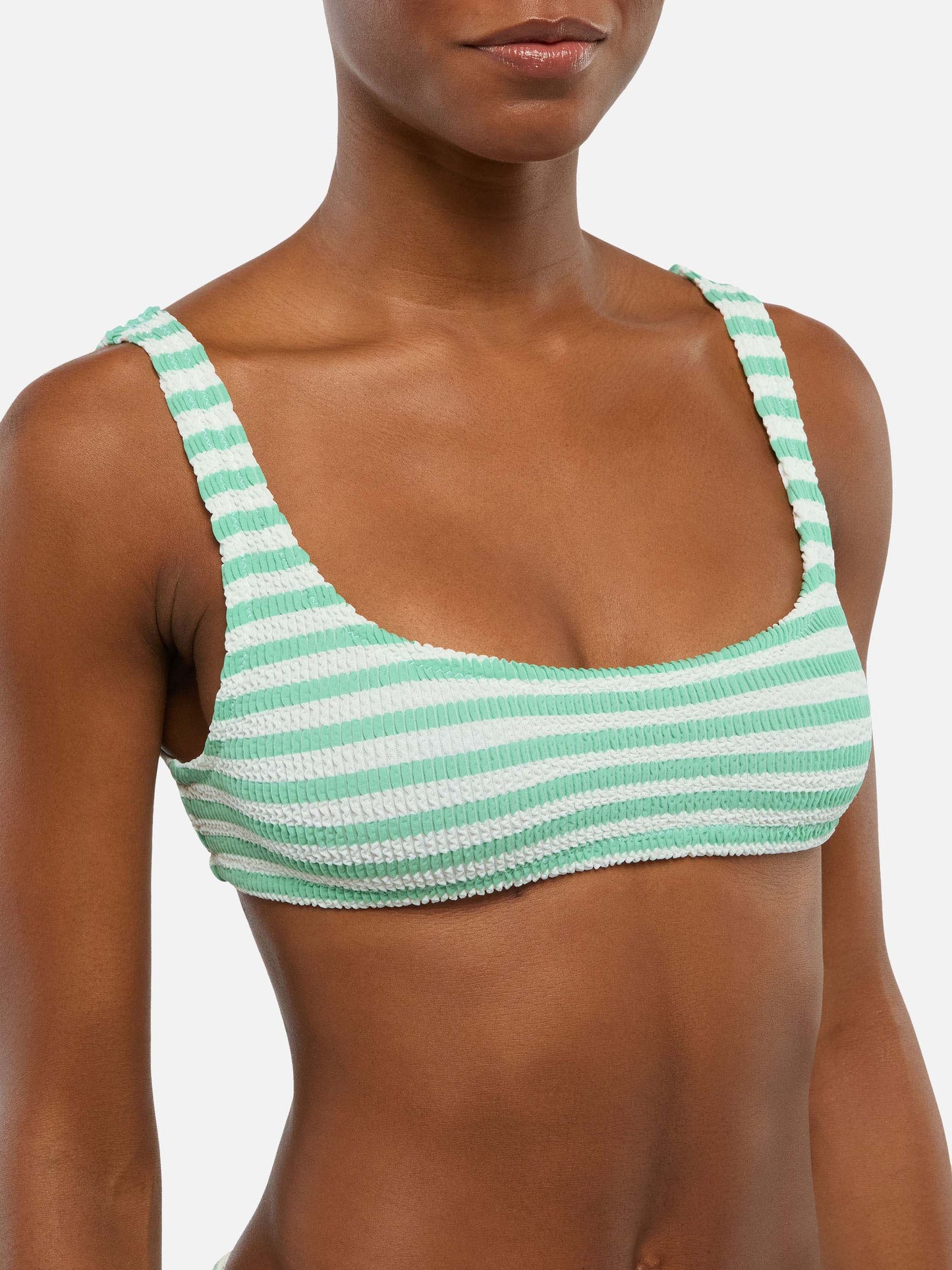 Naima – Klassisches Crinkle-Bralette-Oberteil mit Streifenmuster