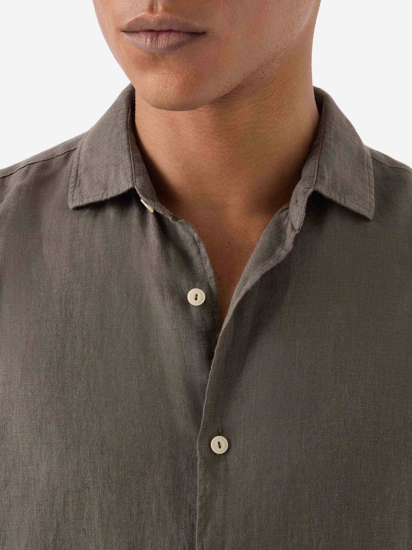 Chemise Pamplona vert militaire en pur lin 