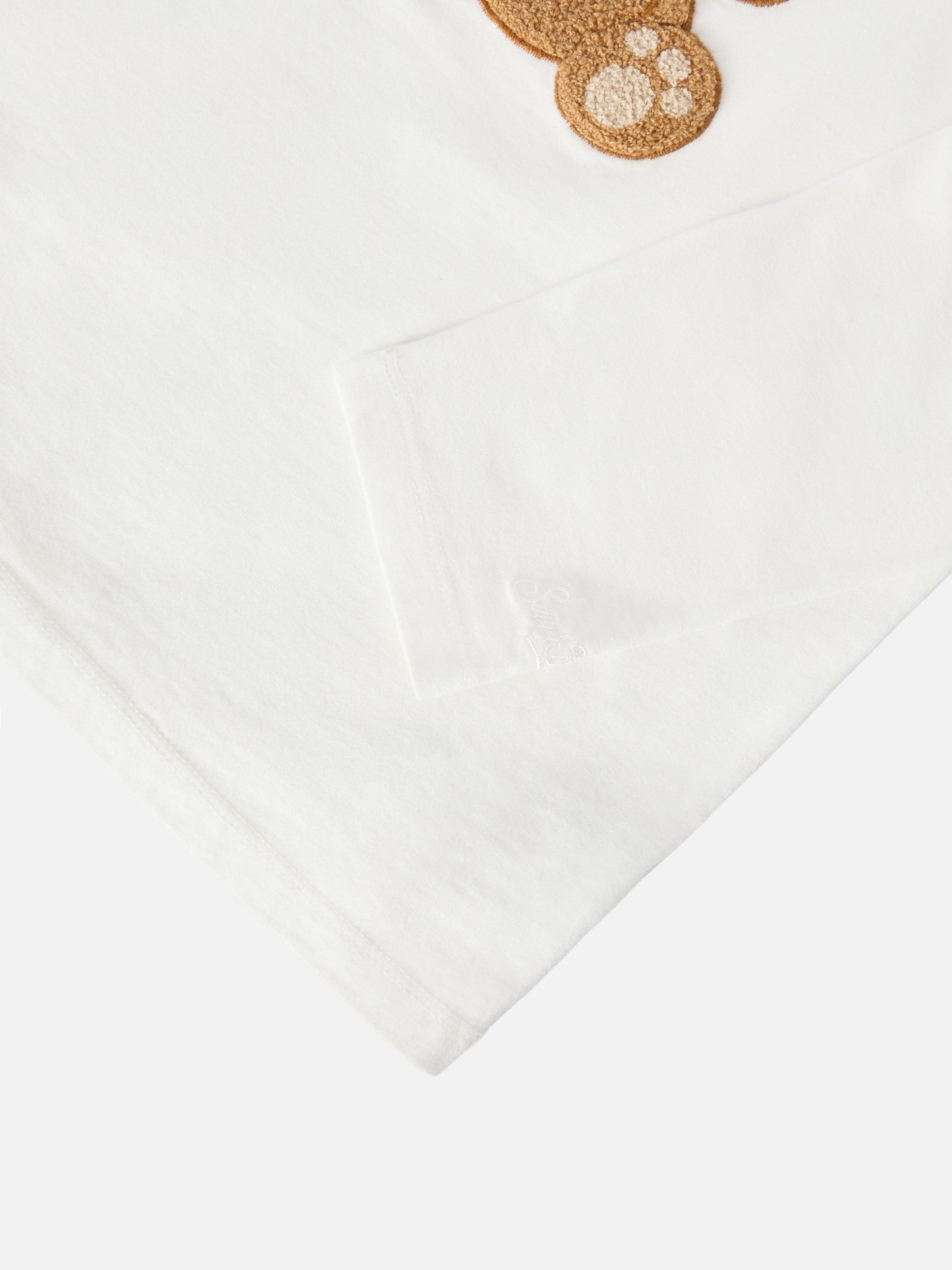 T-shirt blanc Penny avec appliqué ours Trudi | Édition spéciale 