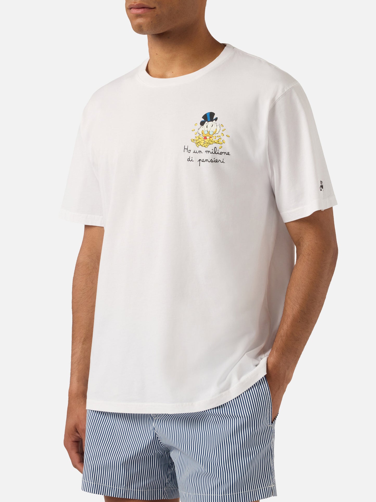 Camiseta blanca Portofino con bordado Ho Un Milione Di Pensieri | Edición Especial 