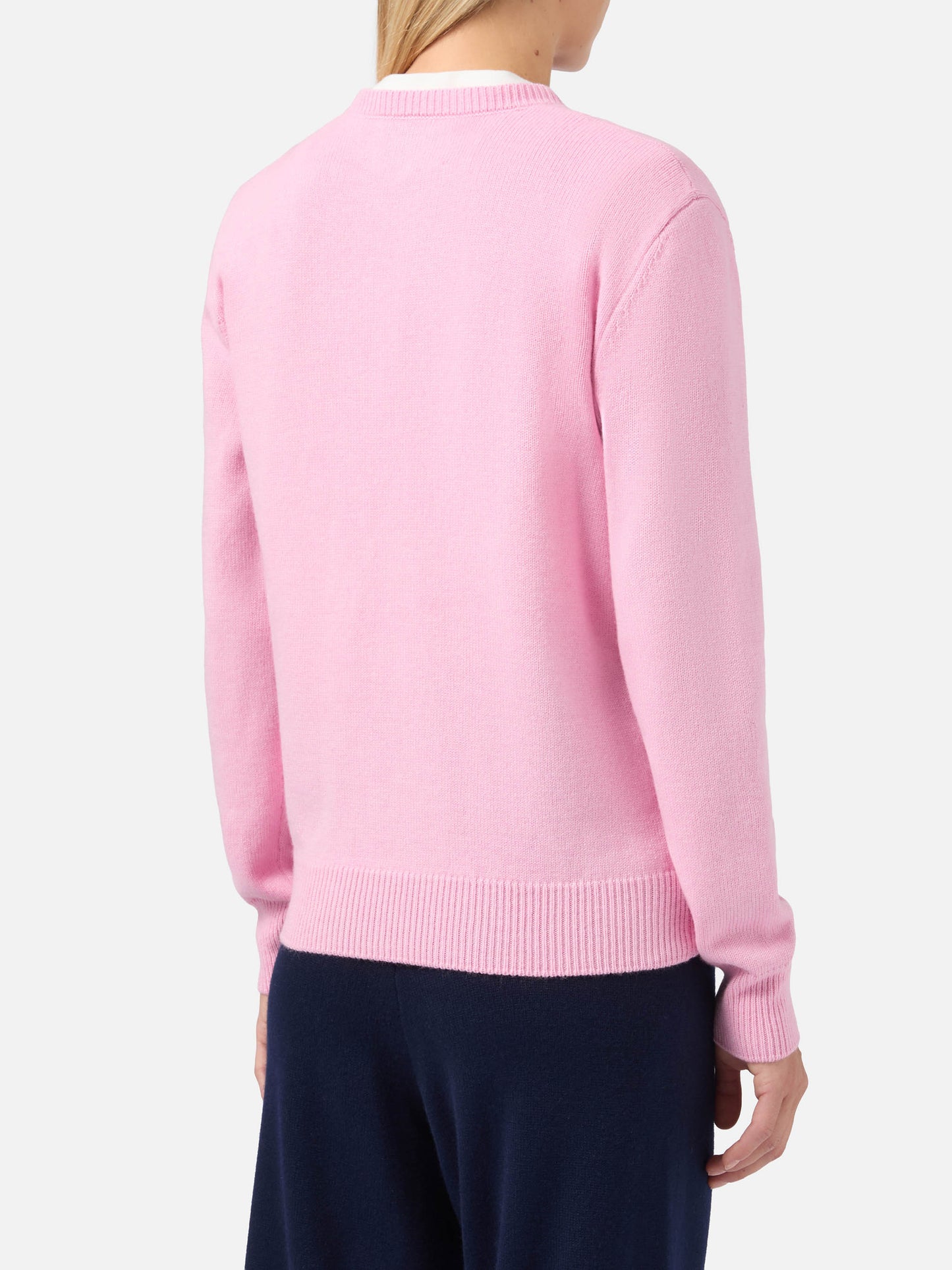 New Queen-Pullover aus Kaschmirmischung in Rosa mit „Non vivo senza te(lefono)“-Stickerei