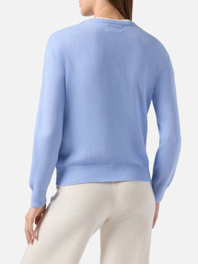 Hellblauer Pullover New Queen mit Nessuno te l'ha chiesto-Stickerei
