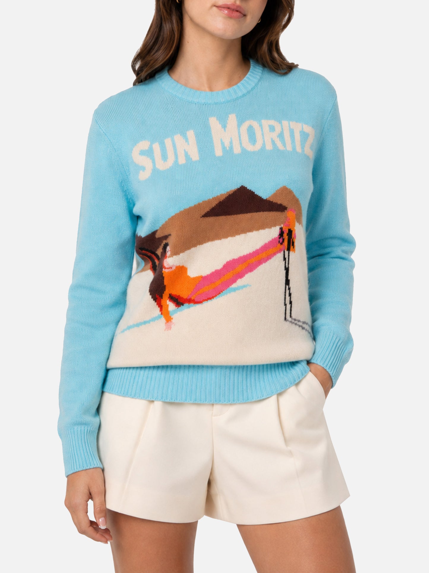Pull bleu clair New Queen avec jacquard carte postale Sun Moritz 