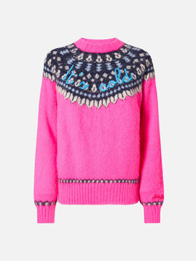 Girocollo Nordic Soft New Queen fucsia fluo con jacquard norvegese e ricamo It’s cold