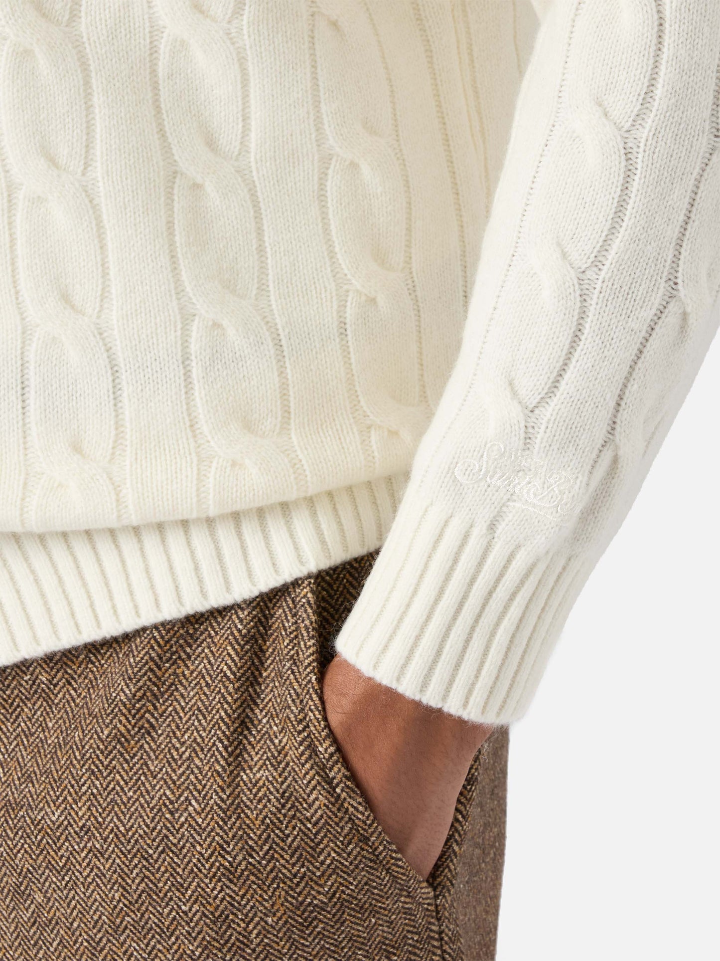 Rundhals-Zopfstrickpullover Regent aus 100 % weißer Wolle