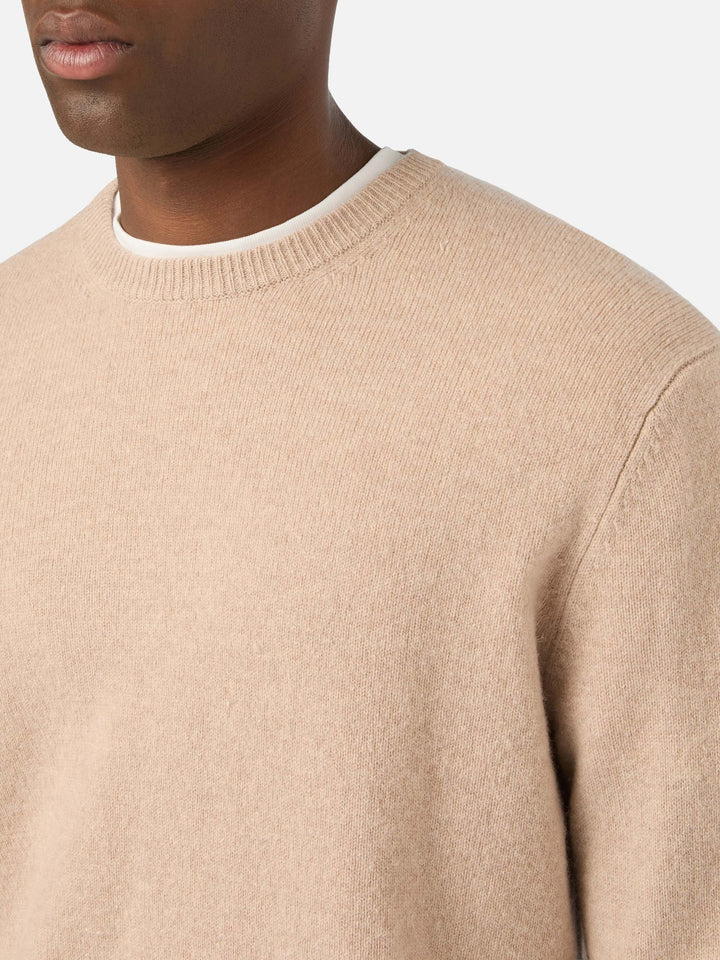 Jersey de cuello redondo Beige Regent en lana de cordero 