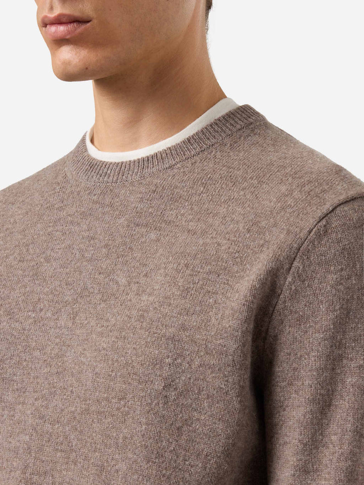 Regent 100% LAMBSWOOL sweater in nut brown