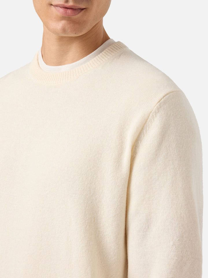 Regent Pullover aus 100 % Lammwolle in Weiß