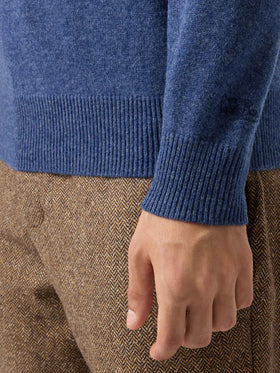 Regent Pullover aus 100 % Lammwolle in blauem Denim