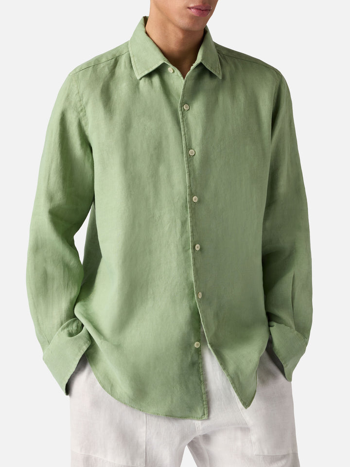 Sage green Raphael shirt in linen with mineral garment dyeing