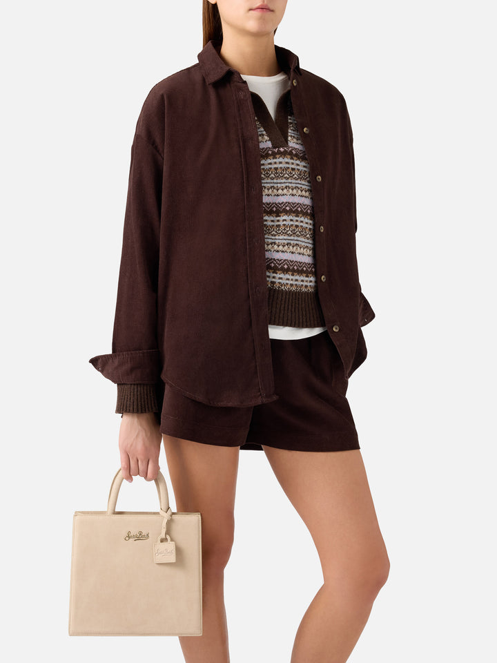 Sac shopping Medium beige en daim avec plaque logo en métal 