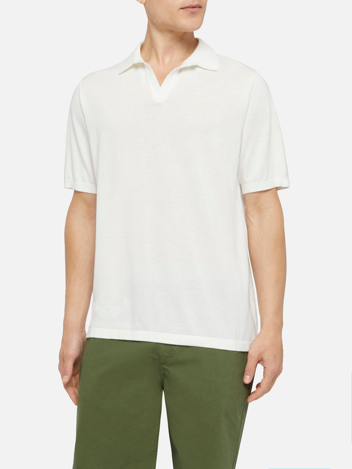 Sloan weißes, knopfloses Strickpolohemd