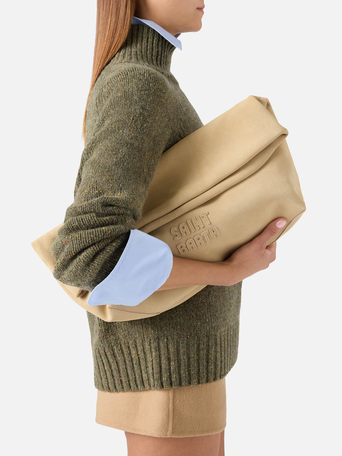 Beige Maxi aus Veloursleder pouch mit Logo-Patch 