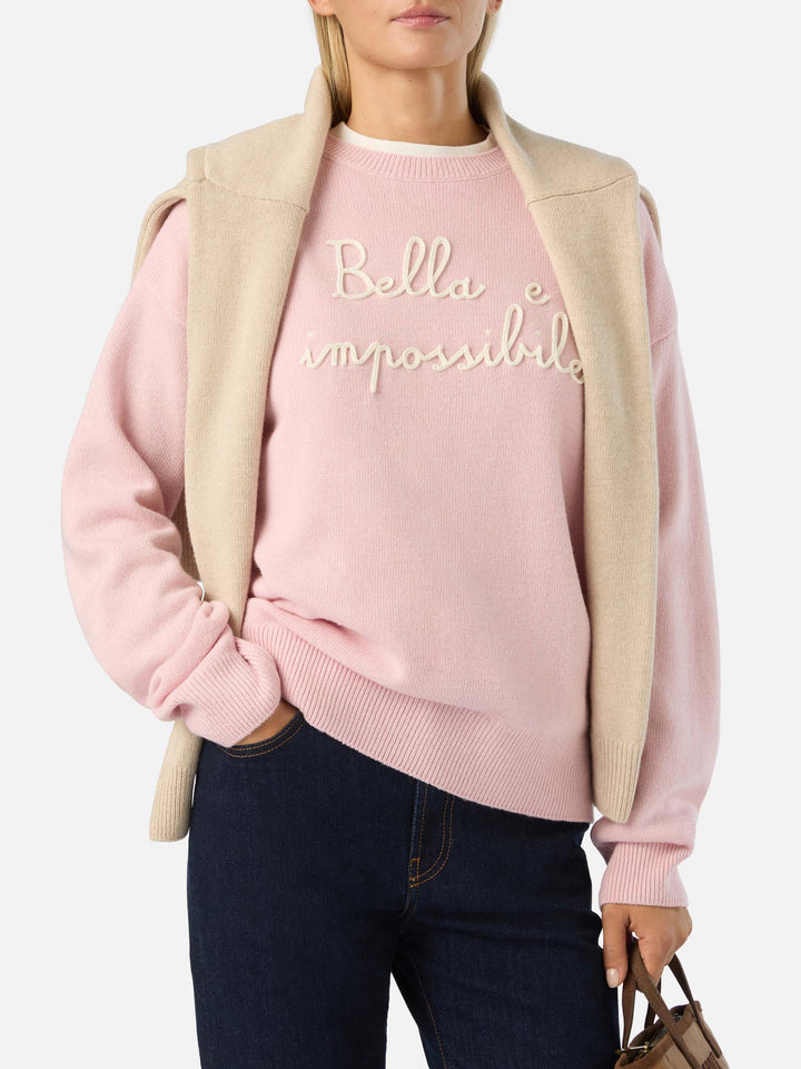 Maglia girocollo Tessa rosa in misto lana e cashmere con ricamo Bella E Impossibile