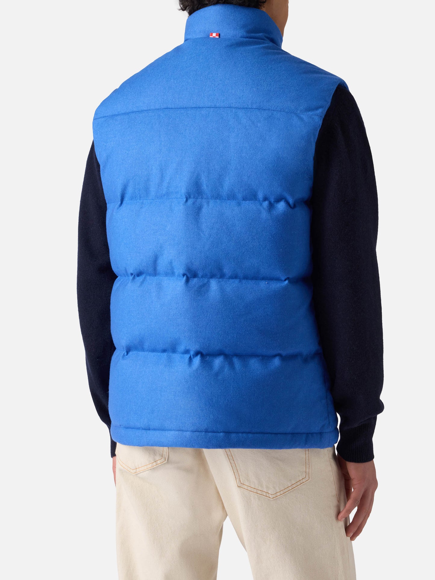 Herrenweste aus blauer Wolle mit Daunenfüllung und Taschen