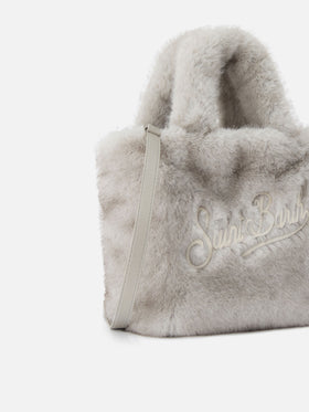 Mini bolso Vanity Soft gris en pelo sintético con bordado del logo 