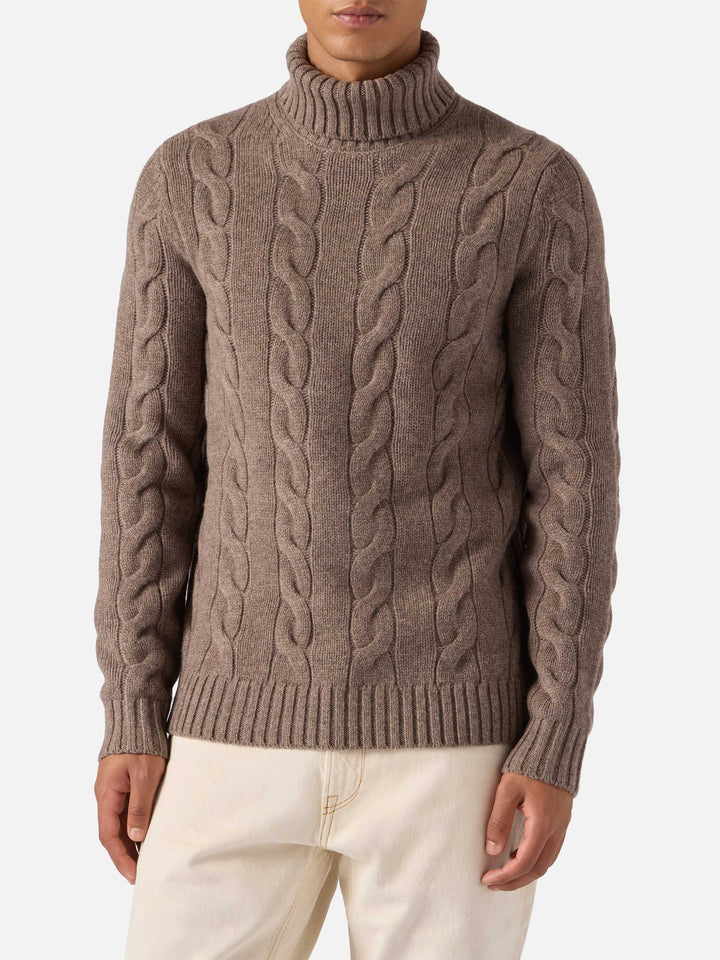 Valdez Rollkragenpullover aus reiner Wolle in Haselnuss