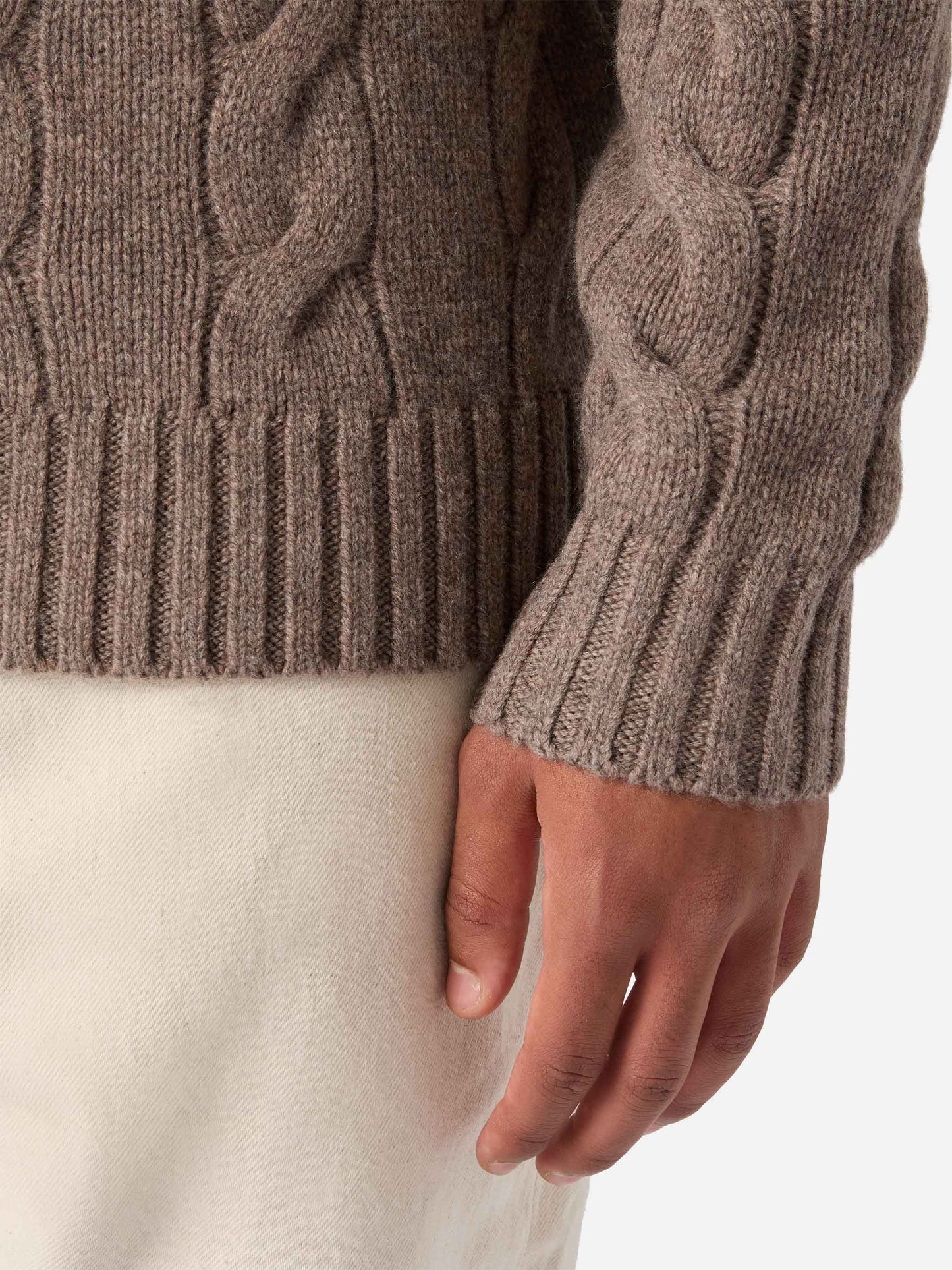 Valdez Rollkragenpullover aus reiner Wolle in Haselnuss