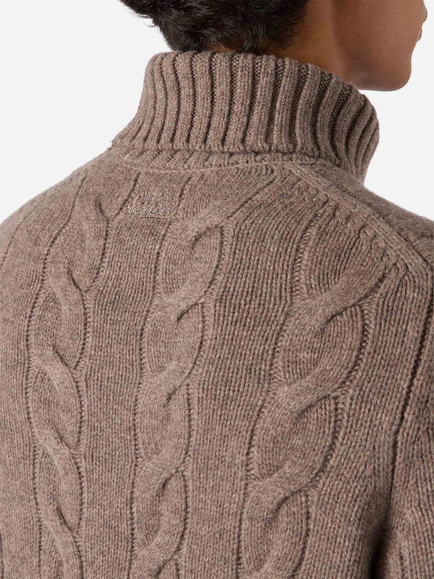 Valdez Rollkragenpullover aus reiner Wolle in Haselnuss