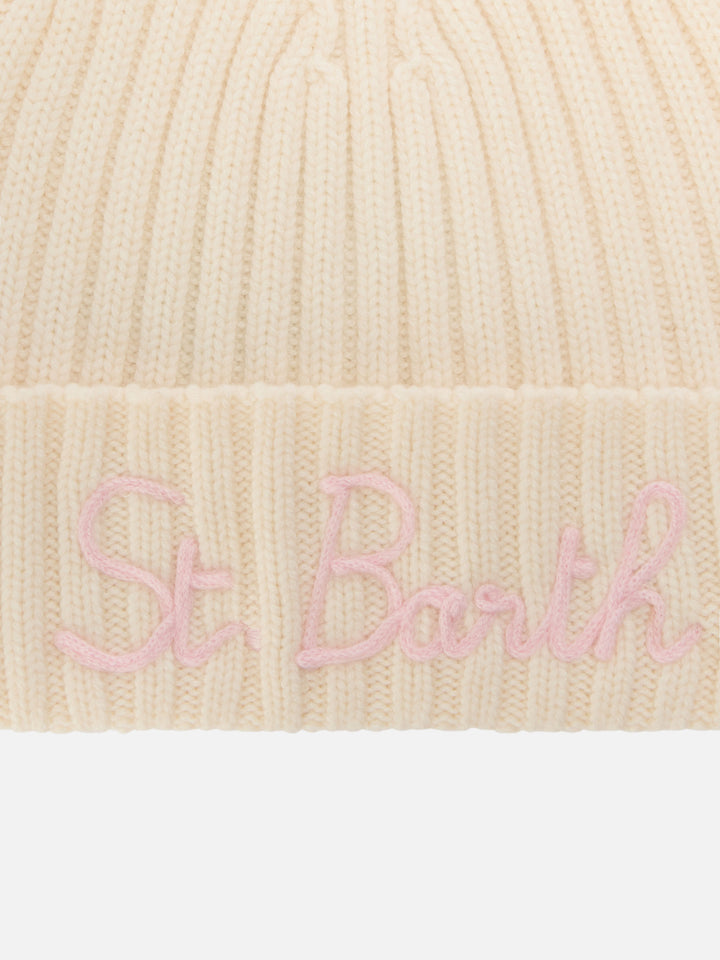 Off white Wengen beanie with pink St. Barth embroidery