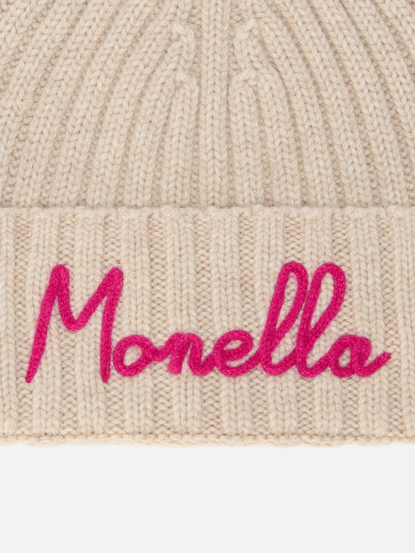 Wengen-Mütze aus Kaschmirmischung in Beige mit Monella-Stickerei